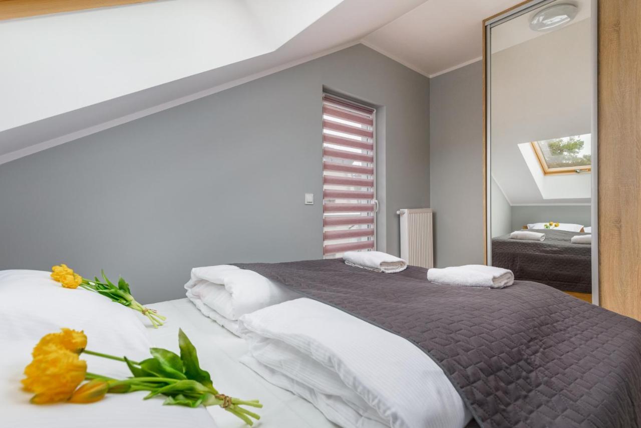 Apartamento Rybacka With Parking&balcony By Renters